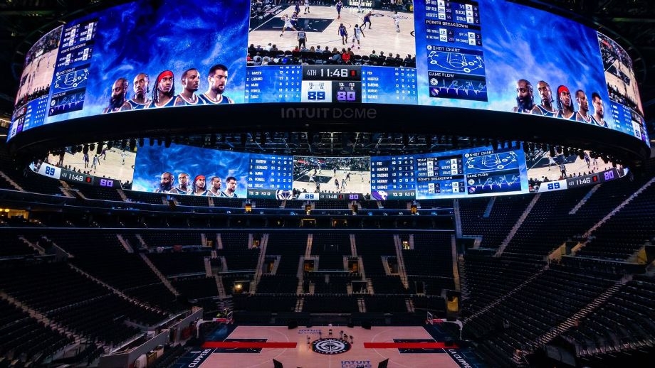 记者：达科电子和多支NBA球队都有合作 这么帮快船会让他们怎么想